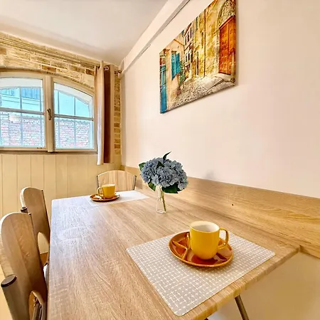 Apartment Hangulat